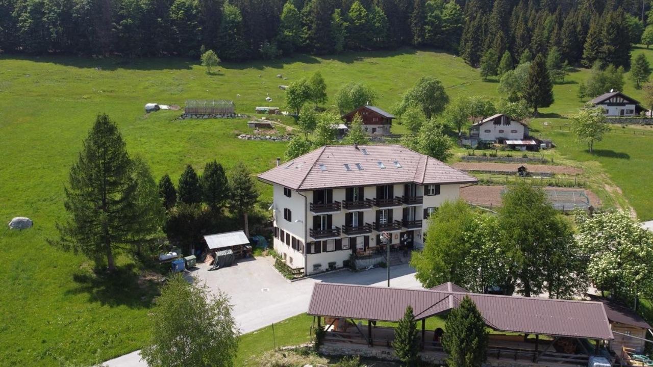 Locanda La Ruscoletta Telve Buitenkant foto